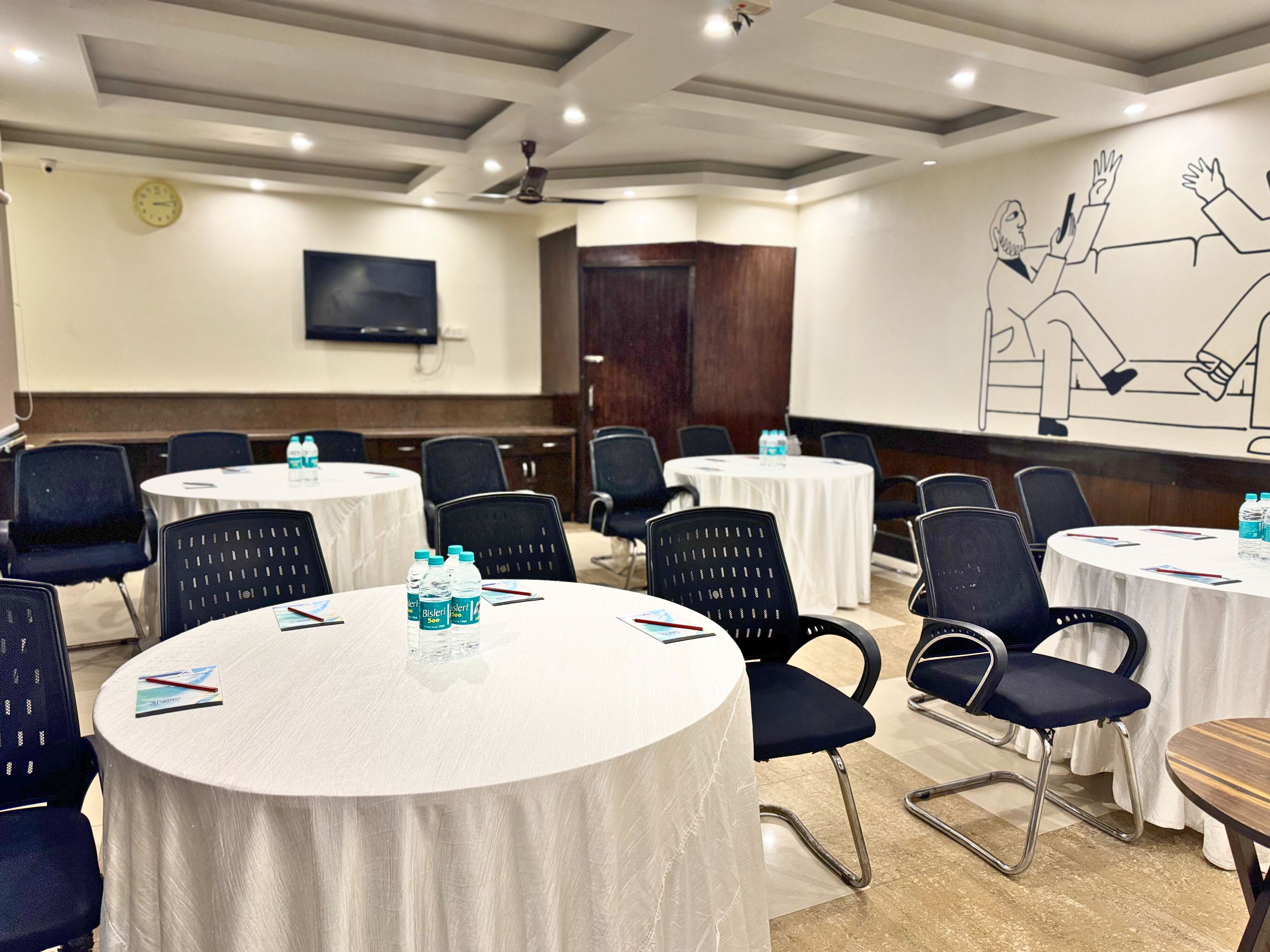 The Oakland Plaza Banquet Hall - 6