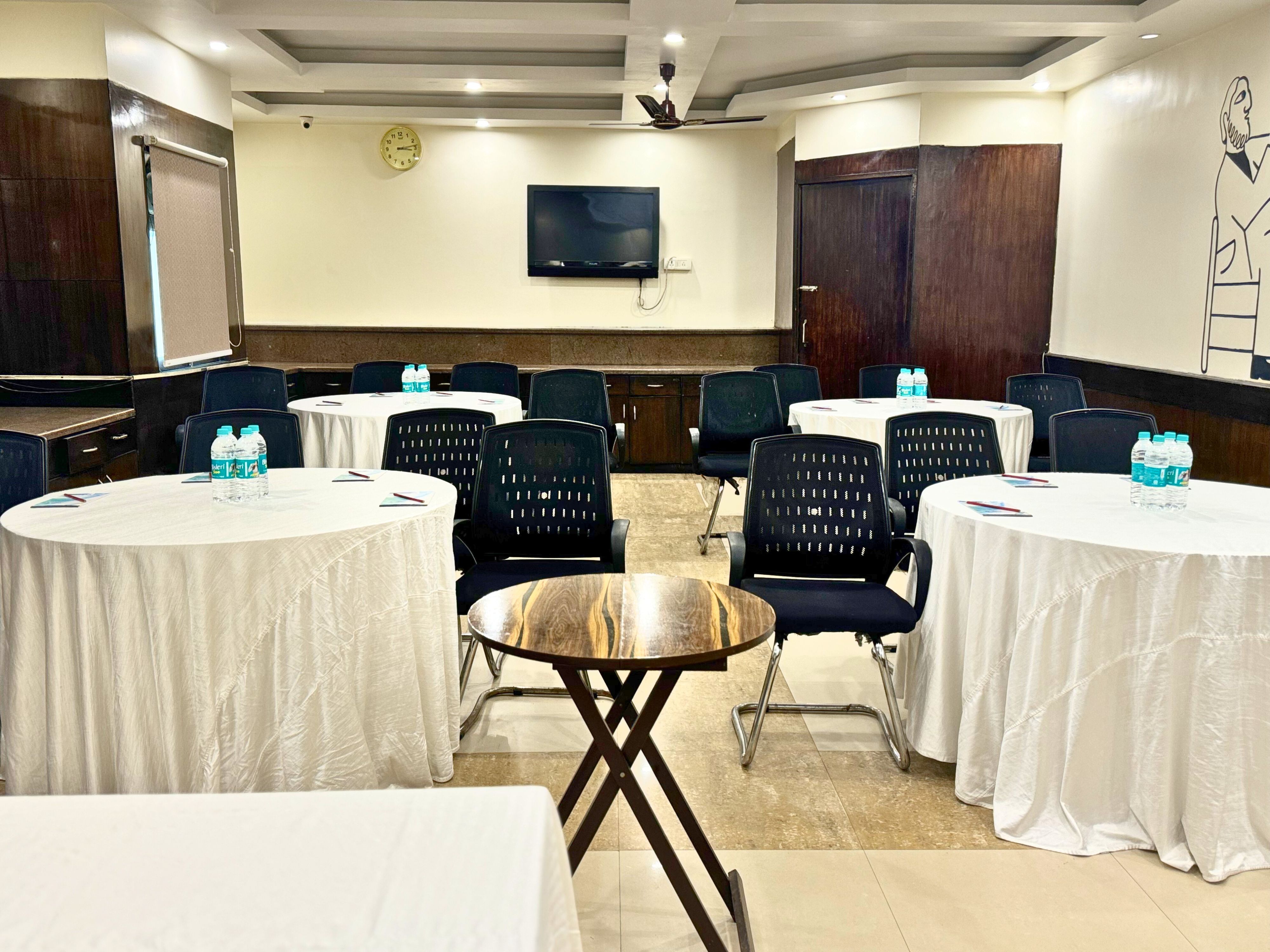 The Oakland Plaza Banquet Hall - 7