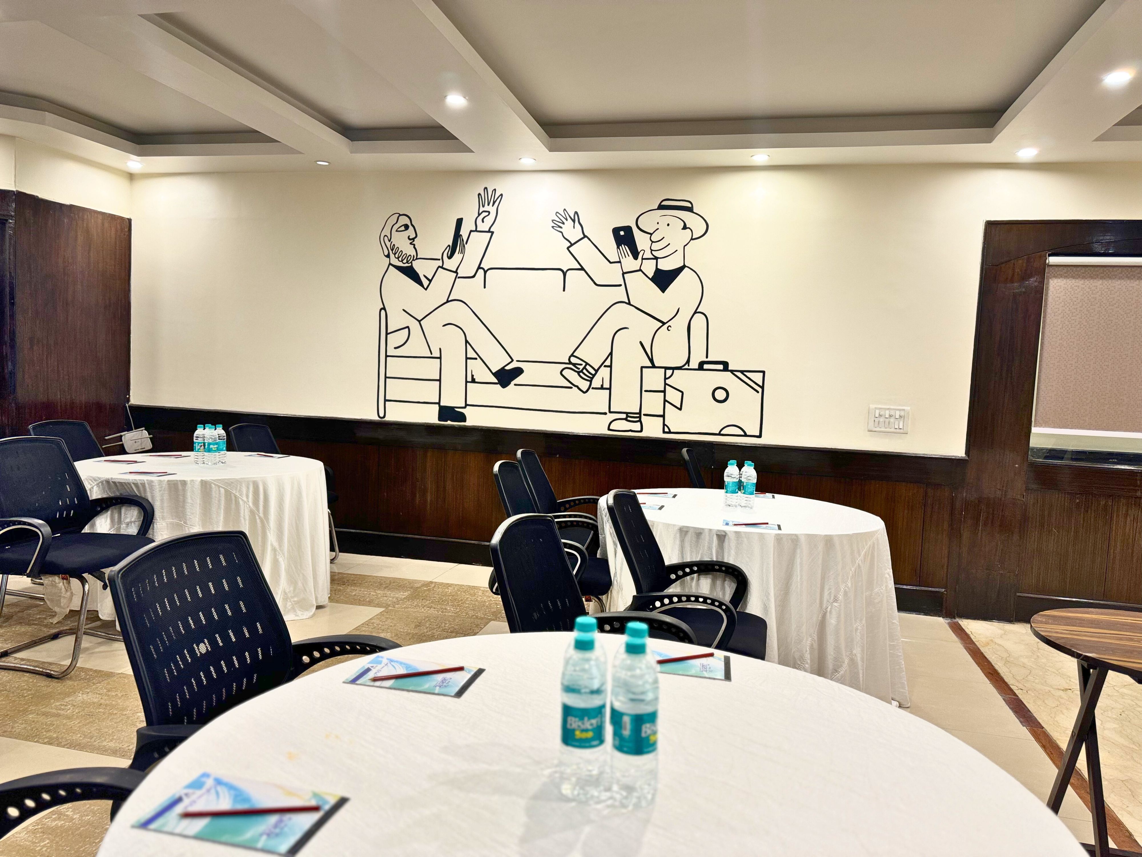 The Oakland Plaza Banquet Hall - 9