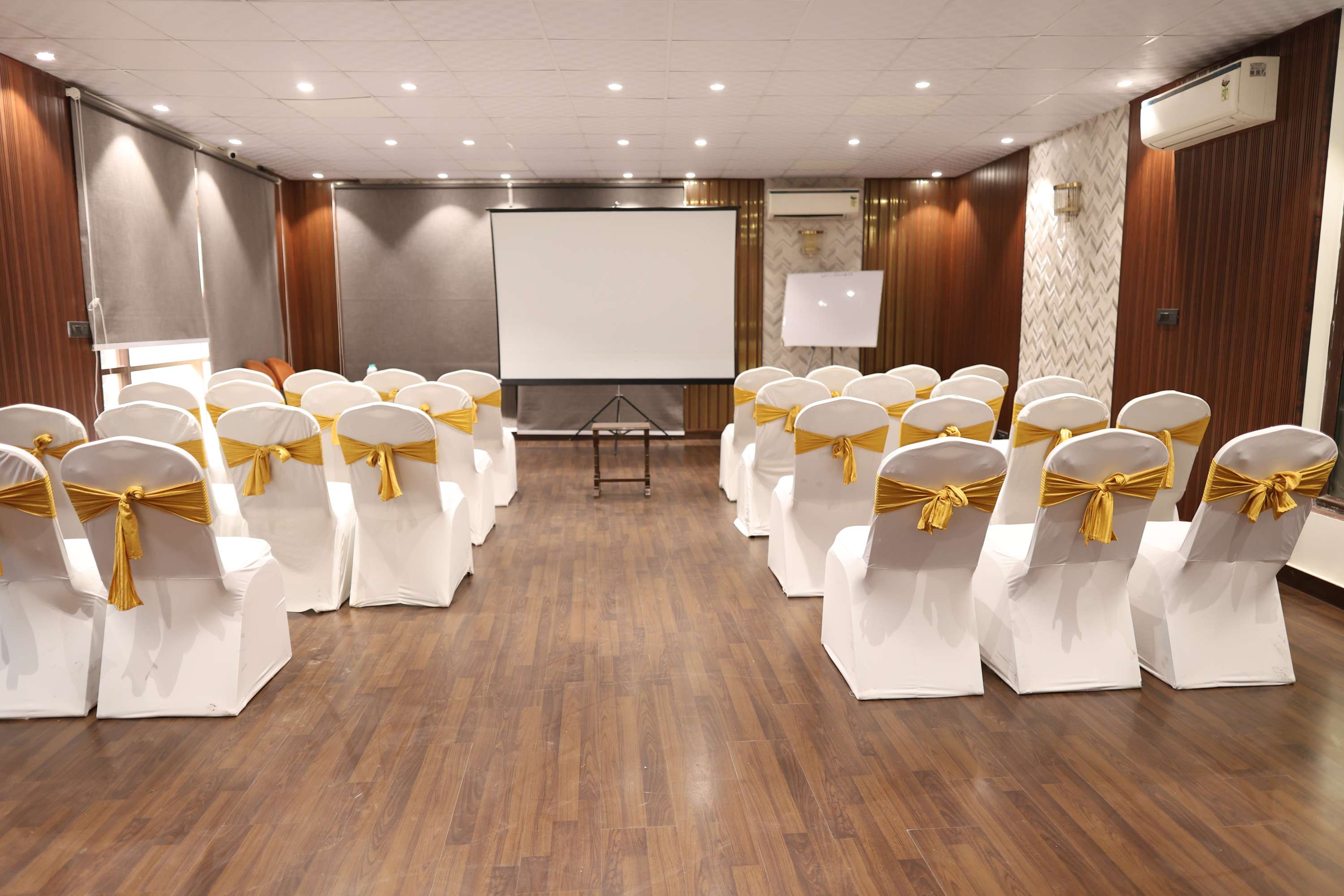 Orion Express Banquet hall - 6