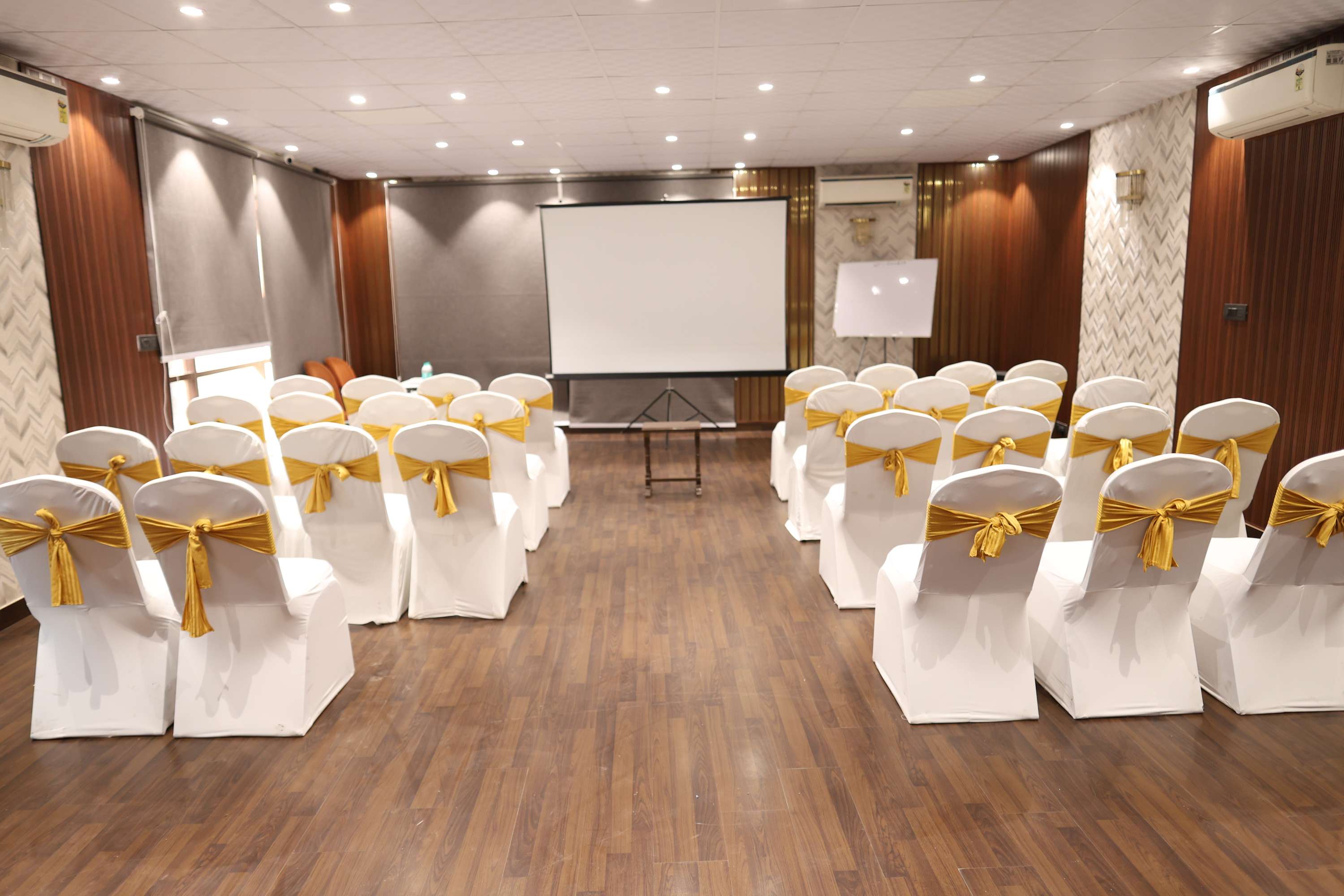 Orion Express Banquet hall - 7
