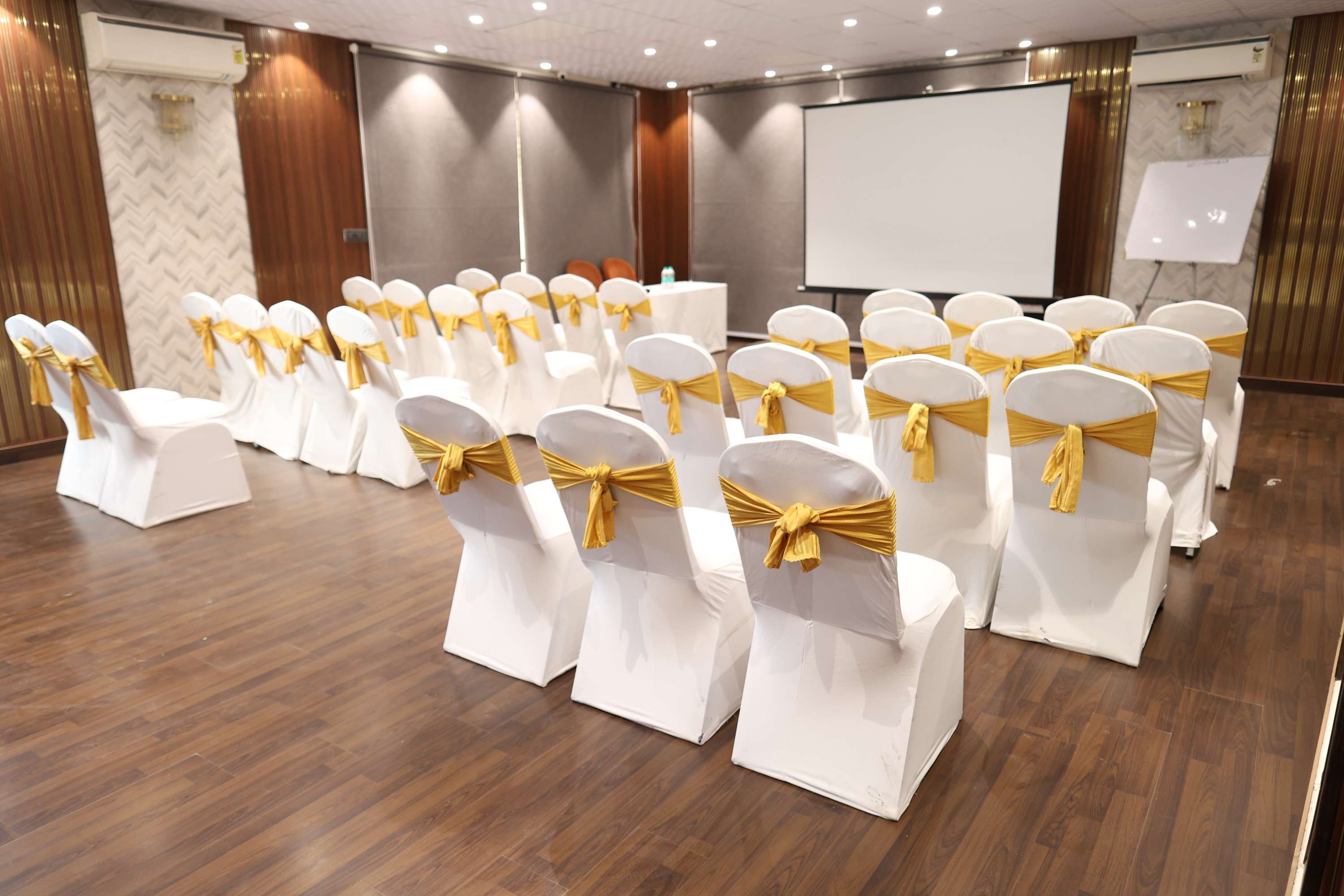 Orion Express Banquet hall - 11