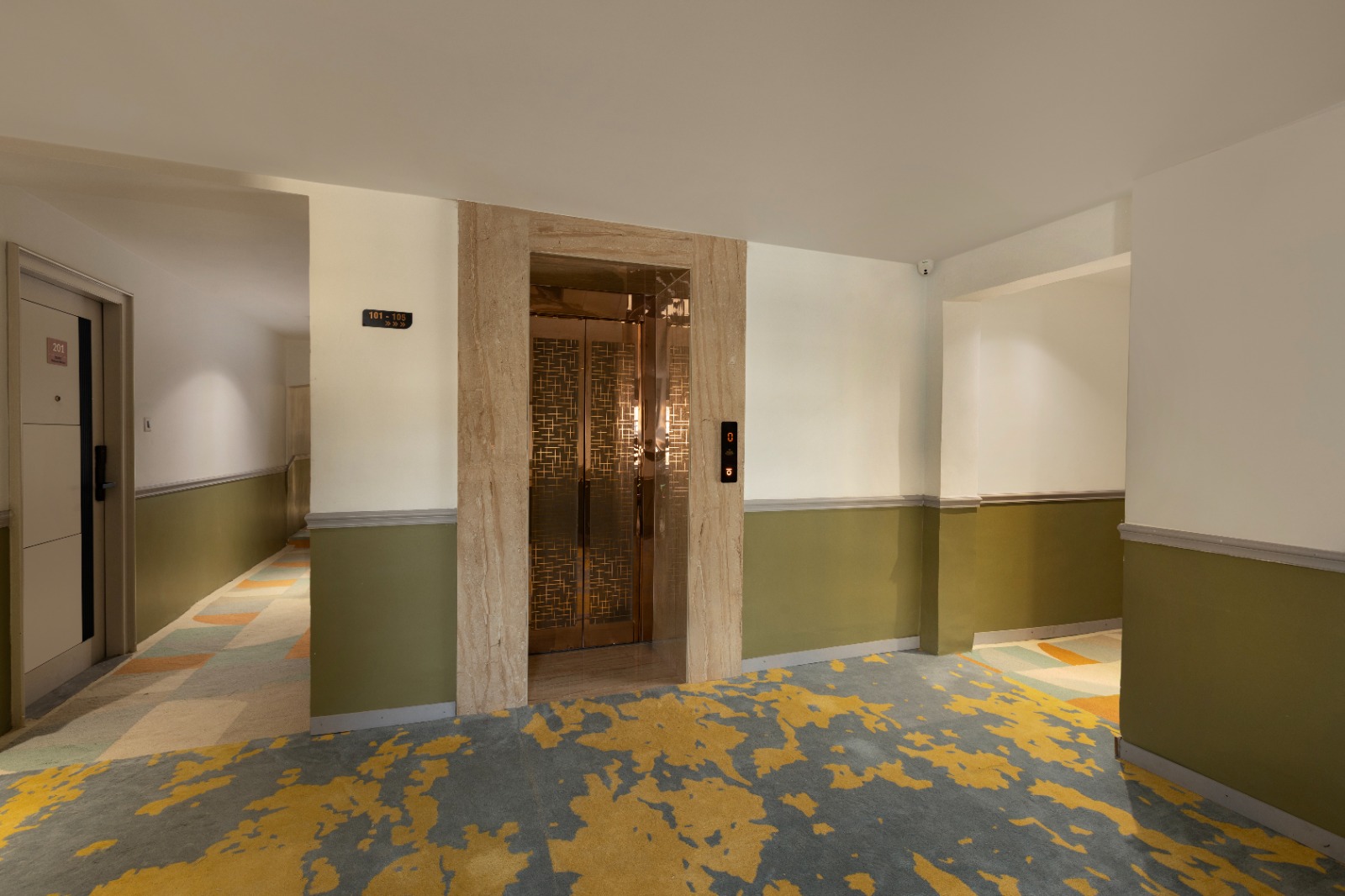 asar Capoors Hotel Hazratganj by Orion Hotels - 15
