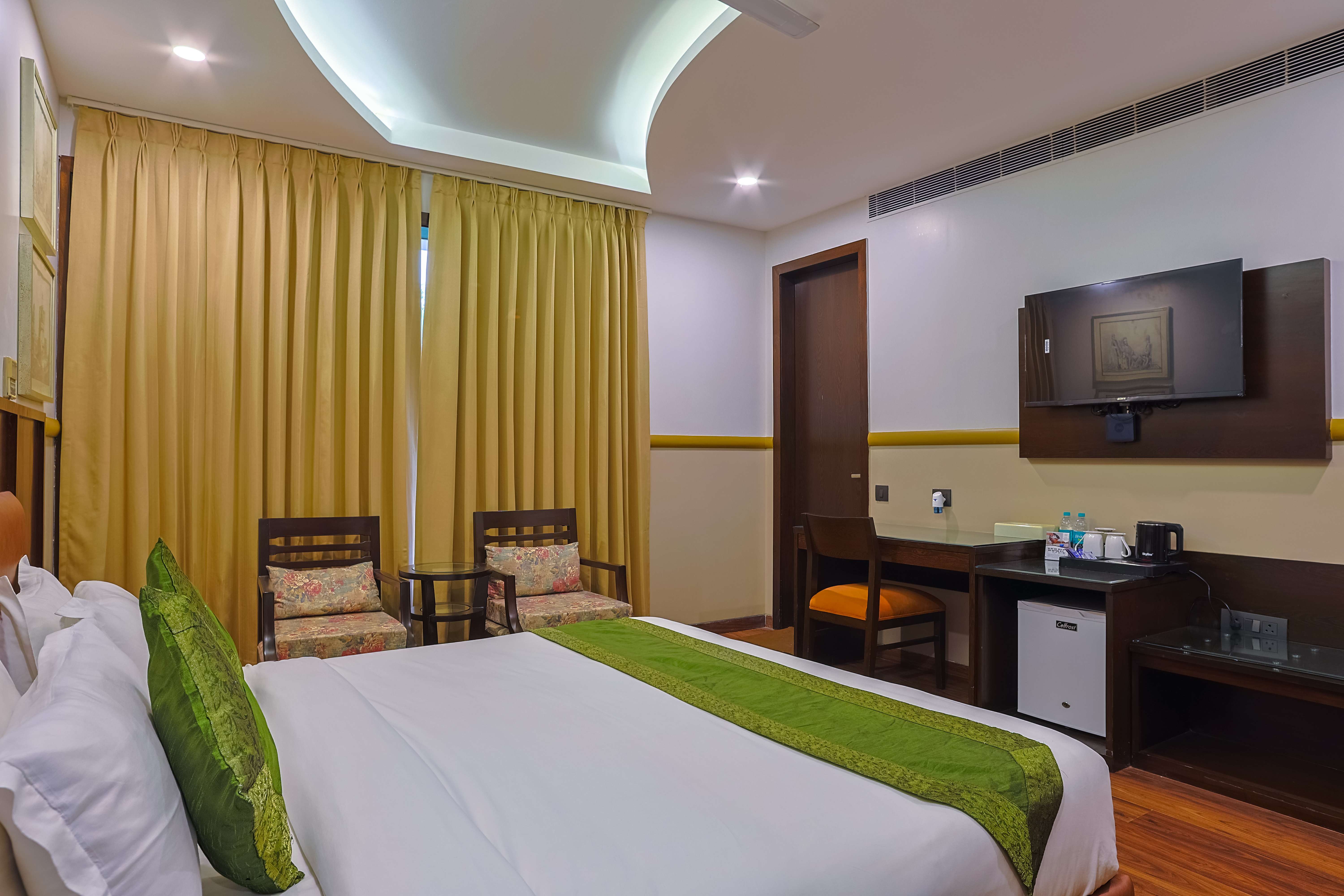 Amber Inn by Orion Hotels - 3