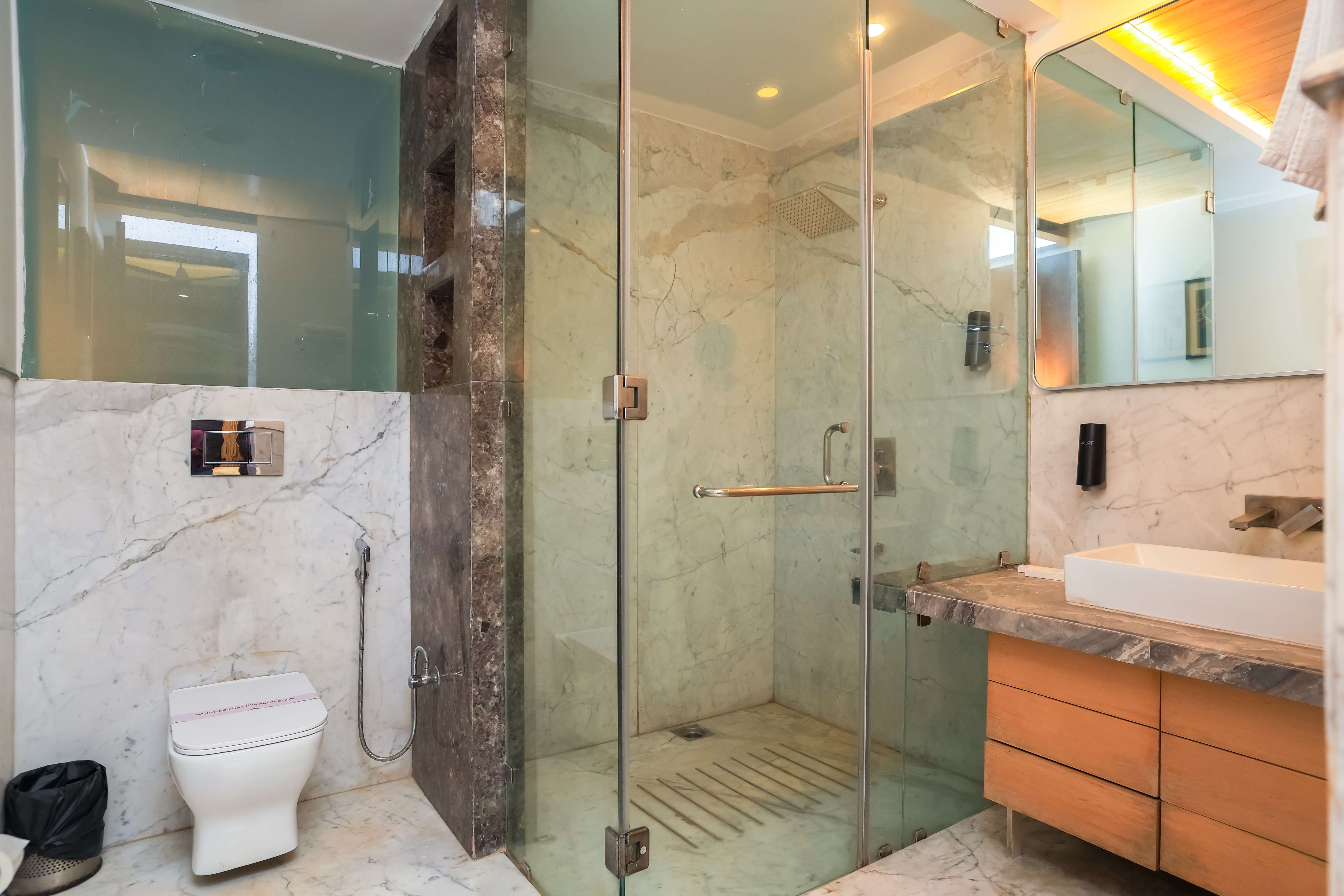Amber Inn by Orion Hotels - 5