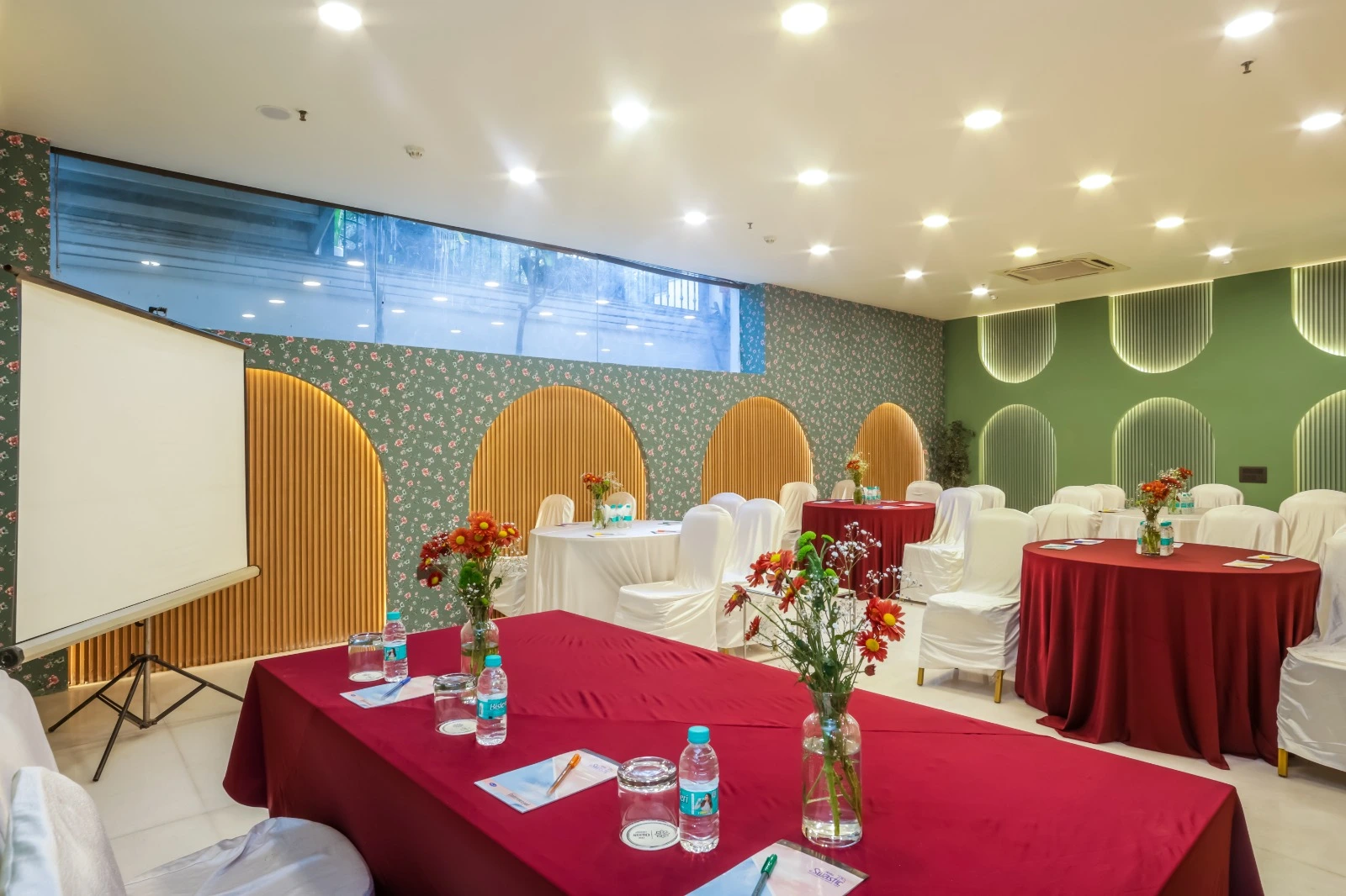Amber Inn by Orion Hotels - 35