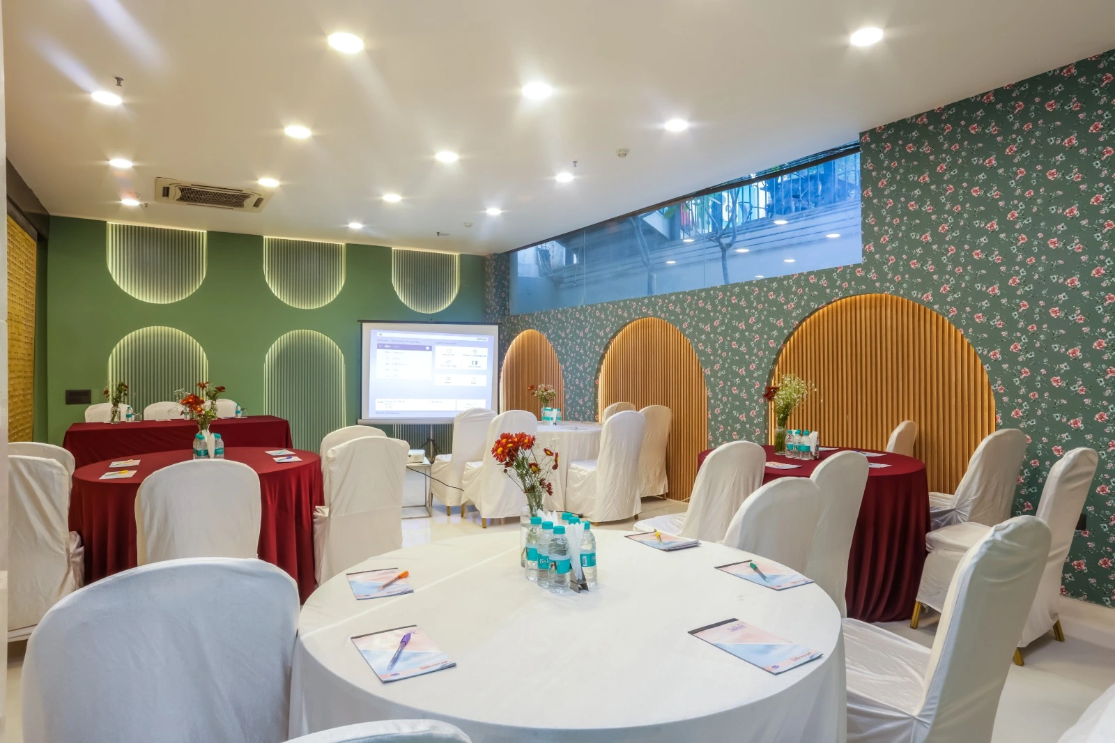 Amber Inn by Orion Hotels - 29